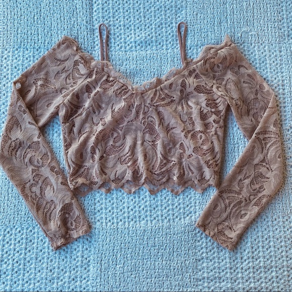 Pale Pink Cropped Women’s Long Sleeve - Picture 2 of 2